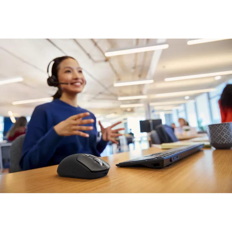 HP 700 ladattava langaton hiiri, molempikätinen, RF Wireless + Bluetooth, 6000 DPI, musta