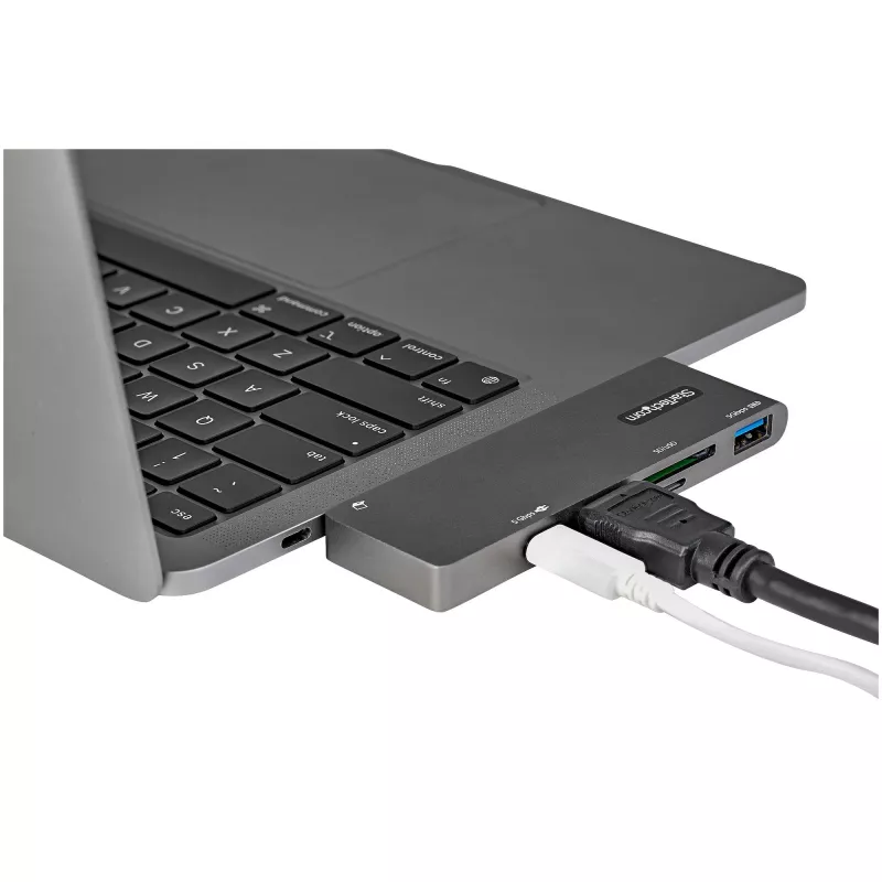 StarTech.com USB-C-moniporttiadapteri MacBook Pro/Air – USB Type-C–4K HDMI, 100 W Power Delivery läpivienti, SD-/MicroSD-paikka, 2-porttinen USB 3.0 keskitin – Kannettava USB-C mini-telakka