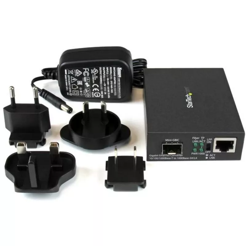 StarTech.com Gigabit Ethernet -kuitumediakonvertteri avoimella SFP-paikalla