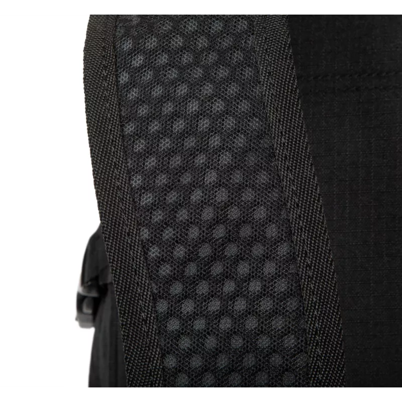 Targus TBB641GL EcoSmart Zero Waste kannettavan reppu, 15–16 tuumaa, muovi, musta