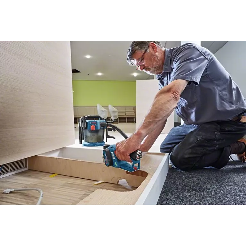 Bosch GHO 12V-20 Professional 06015A7001 akkuhöylä, 12 V, 2 Li-Ion-akkua 3,0 Ah, sininen/musta