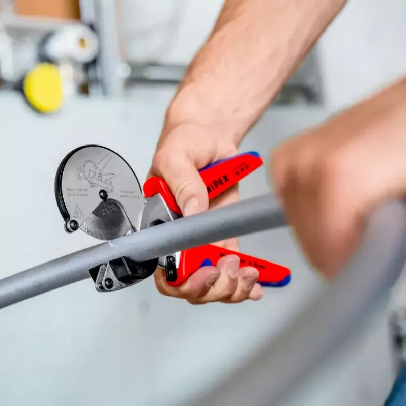 Knipex 90 25 25 putkileikkuri komposiitti- ja muoviputkille