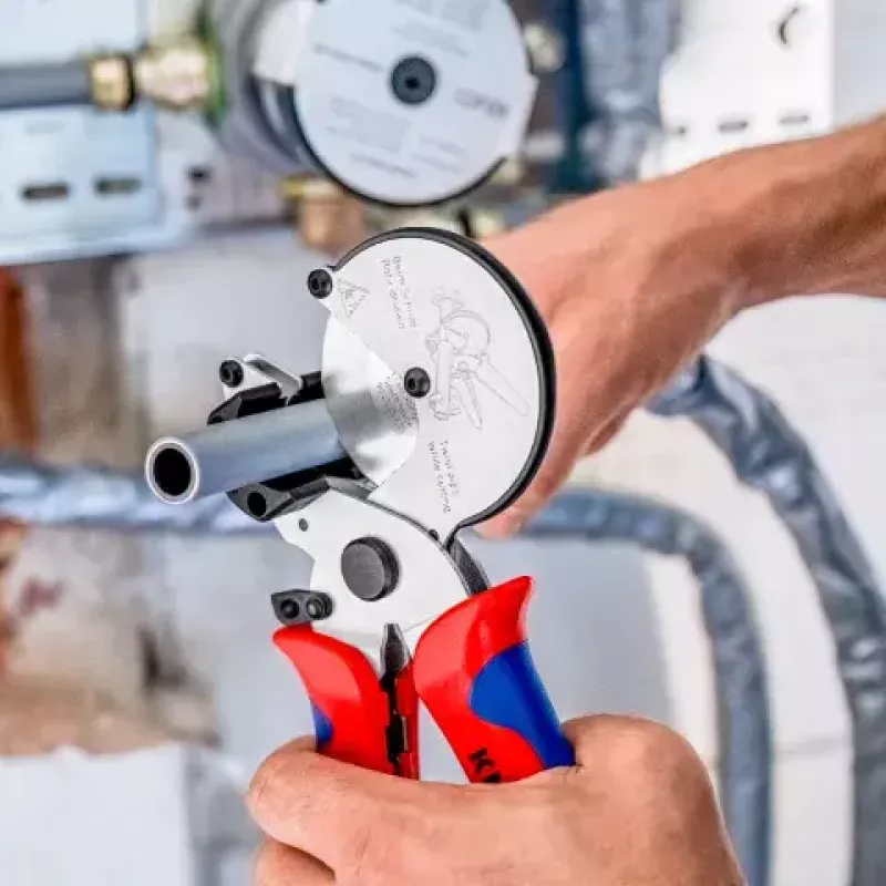 Knipex 90 25 25 putkileikkuri komposiitti- ja muoviputkille