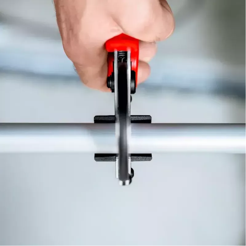 Knipex 90 25 25 putkileikkuri komposiitti- ja muoviputkille