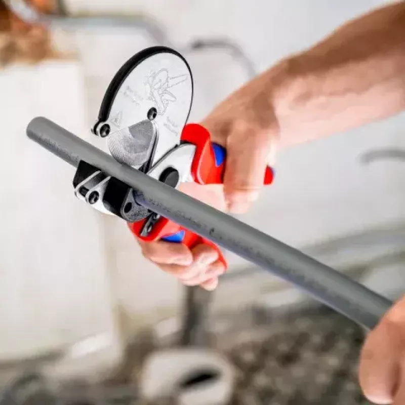 Knipex 90 25 25 putkileikkuri komposiitti- ja muoviputkille