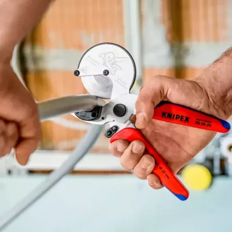 Knipex 90 25 25 putkileikkuri komposiitti- ja muoviputkille