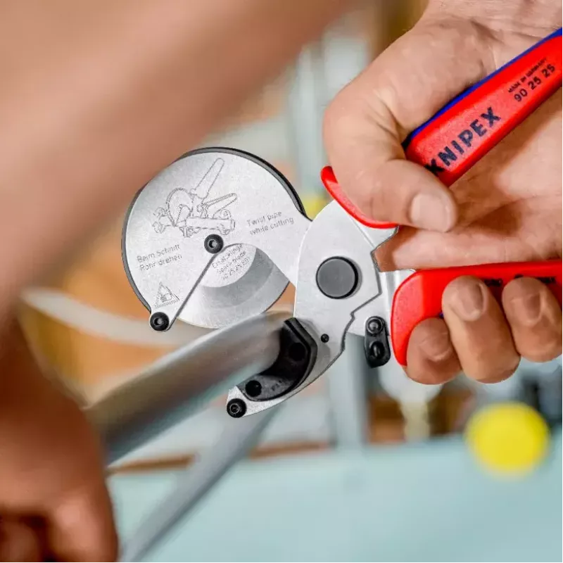 Knipex 90 25 25 putkileikkuri komposiitti- ja muoviputkille