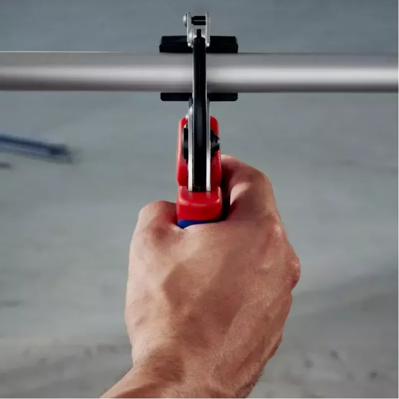 Knipex 90 25 25 putkileikkuri komposiitti- ja muoviputkille