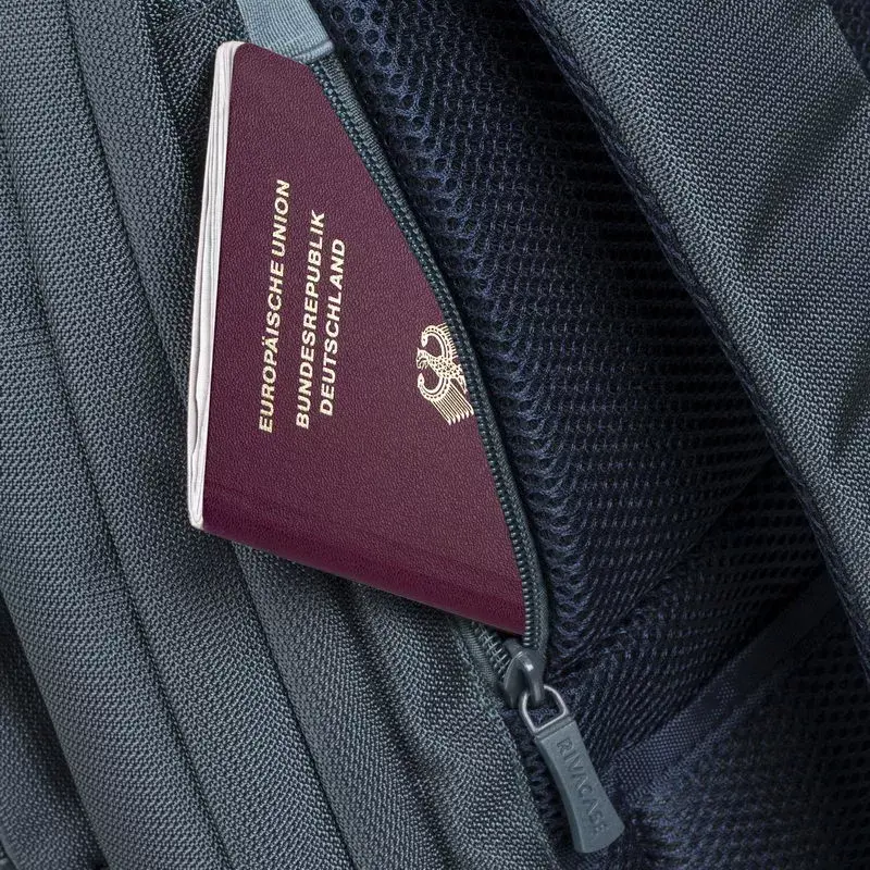 Reppulaukku Rivacase 8460