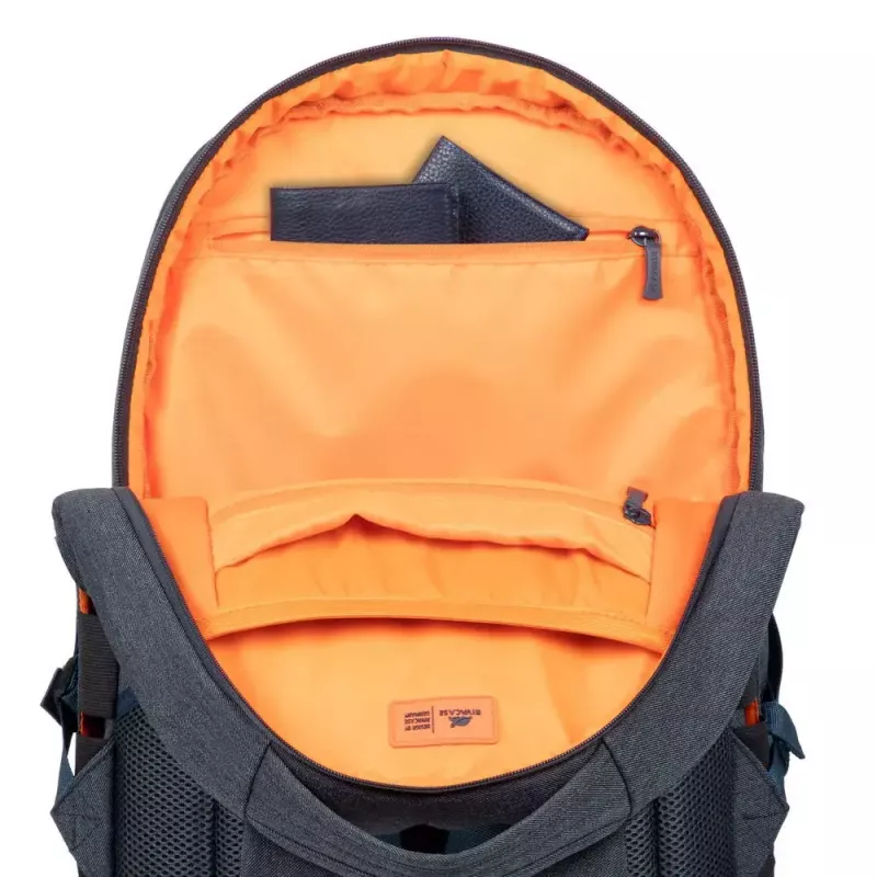 Rivacase 7761 Galapagos kannettavan tietokoneen reppu 15,6" (39,6 cm), tummanharmaa
