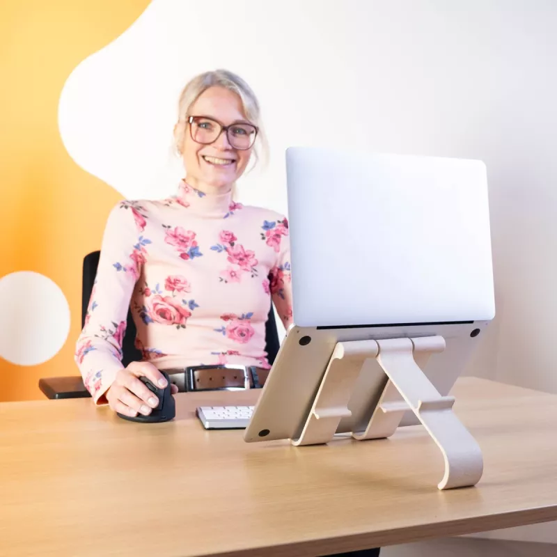R-Go Tools kannettavan ja tabletin teline R-Go Treepod, ergonominen ja modulaarinen, säädettävä, biopohjainen
