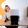 R-Go Tools tabletin ja kannettavan teline R-Go Riser Duo, sopii 10–22