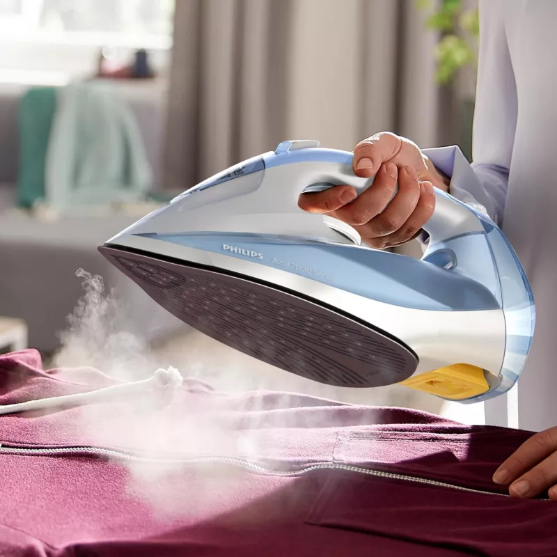 Höyrysilitysrauta Philips 7000-sarja DST7011/20 — 2600 W, 0,3 l säiliö, SteamGlide Plus -silityspohja, pystyhöyry