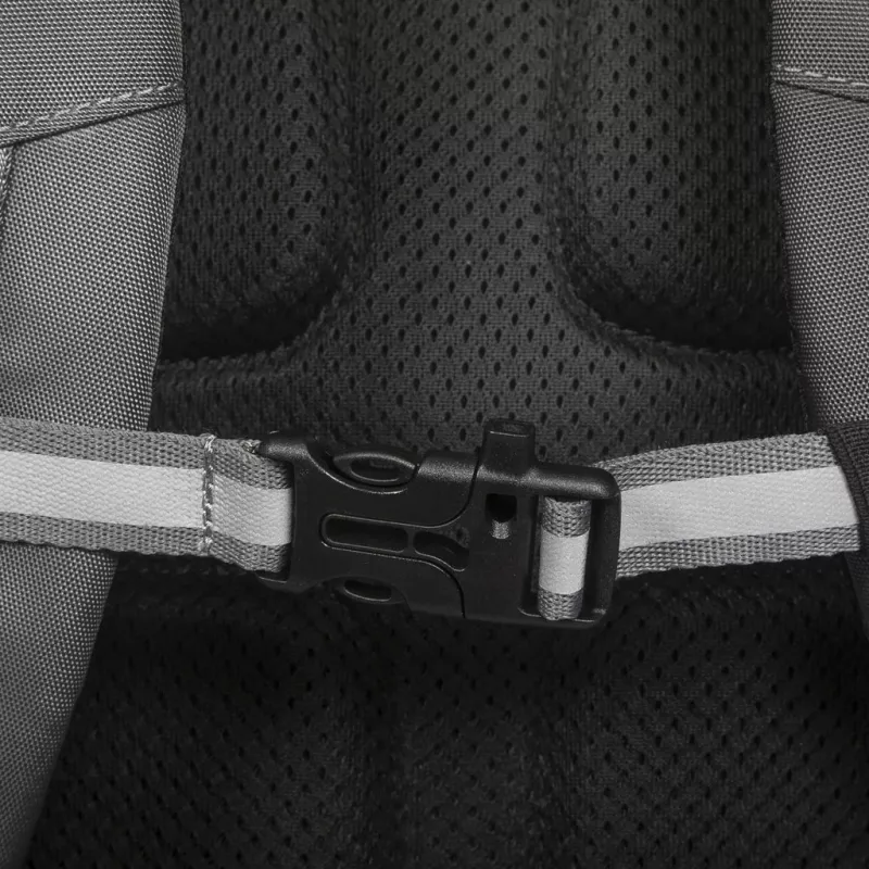 Backpack TARGUS Work+ Play Trio TBB65802GL 15–16 tuuman kannettaville, harmaa, 730 g