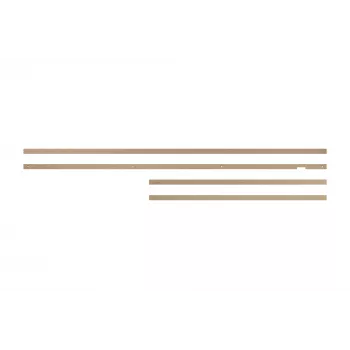 TV-kehys Samsung VG-SCFA55TKBXC — muovi puukuvioituna, kpl 35,6×1241,1×17,7 mm ja 24,6×714,2×17,7 mm, paino 430 g