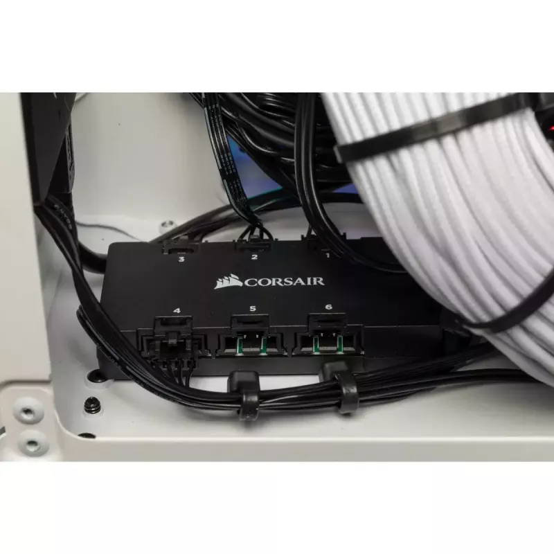 Corsair Crystal 280X Micro ATX valkoinen PC-kotelo