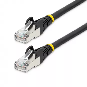 StarTech.com 5 m CAT6a Ethernet-kaapeli - musta - Low Smoke Zero Halogen (LSZH) - 10GbE 500MHz 100W PoE++ lukituskielekkeetön RJ-45 vedonpoistolla S/FTP-verkkokaapeli