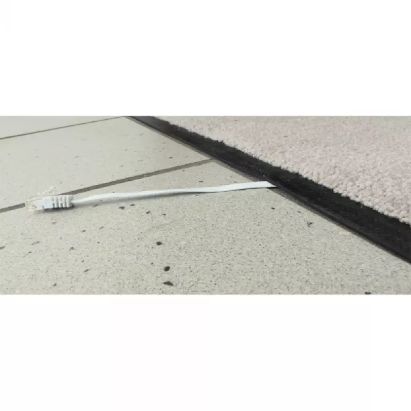 InLine litteä ultraohut patchkaapeli U/UTP Cat.6 Gigabit-yhteensopiva musta 3m