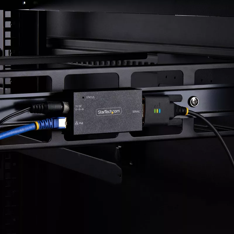 StarTech.com 1-porttinen sarja-Ethernet-sovitin, 802.3af PoE IP-sarjalaite palvelin etä-RS232-laitteille, seinä-/DIN-kiskokiinnitys, RJ45 LAN - DB9 sarjamuunnin, TAA