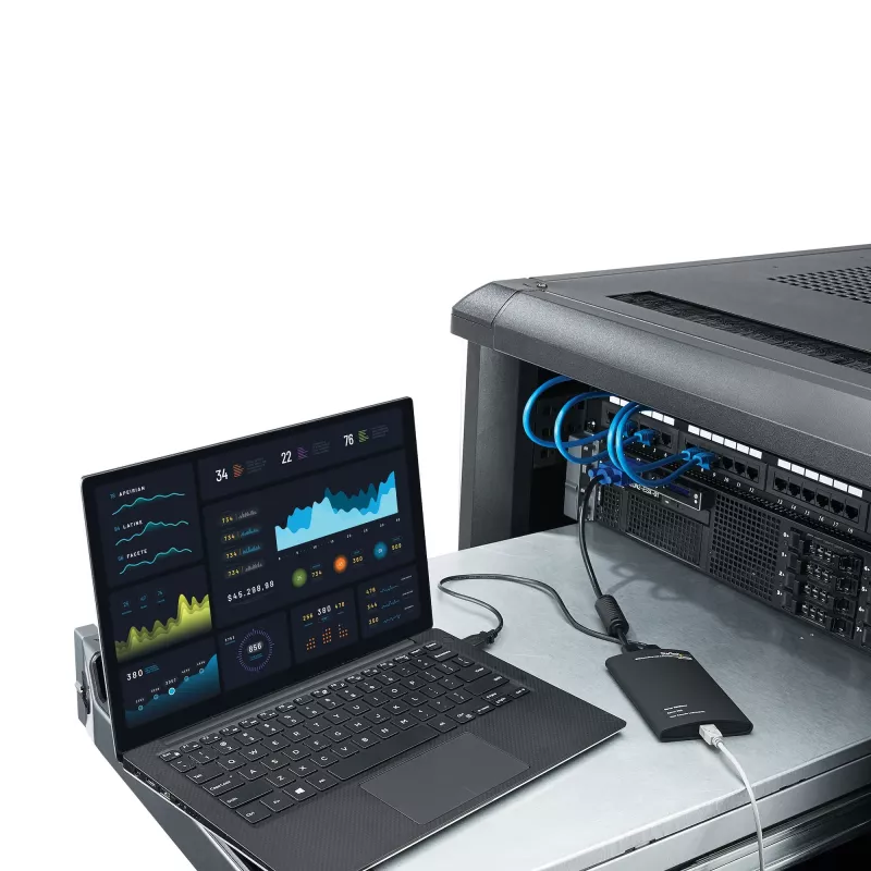 StarTech.com KVM-konsoli-USB 2.0 kannettava kannettavan tietokoneen crash cart -sovitin