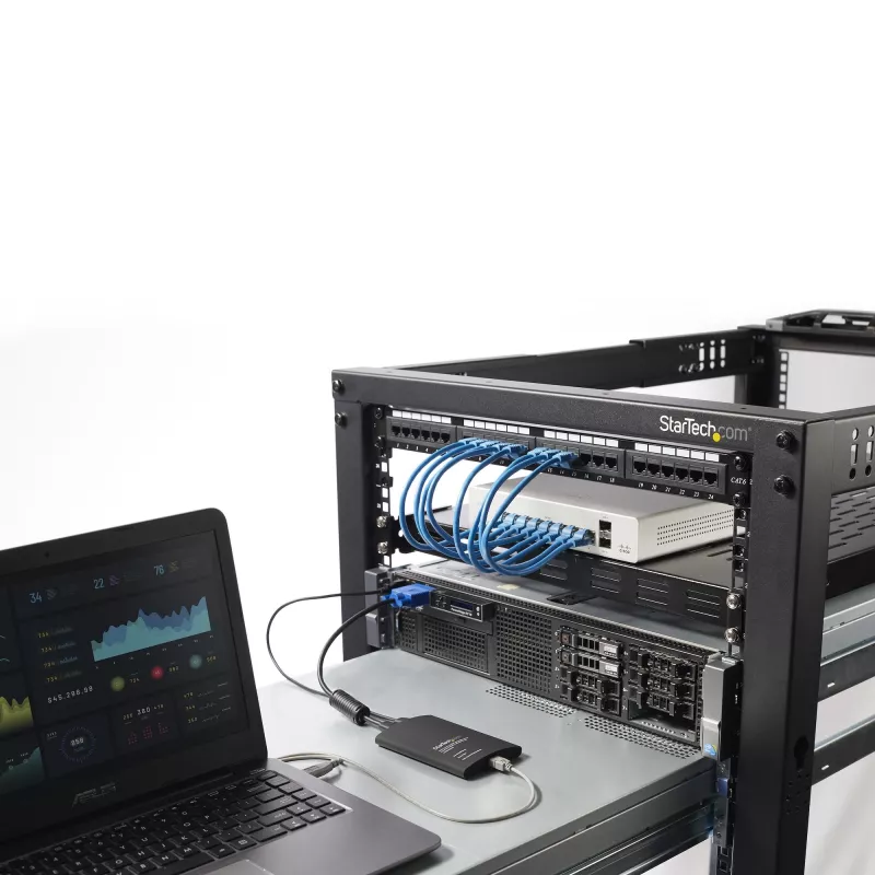 StarTech.com KVM-konsoli-USB 2.0 kannettava kannettavan tietokoneen crash cart -sovitin