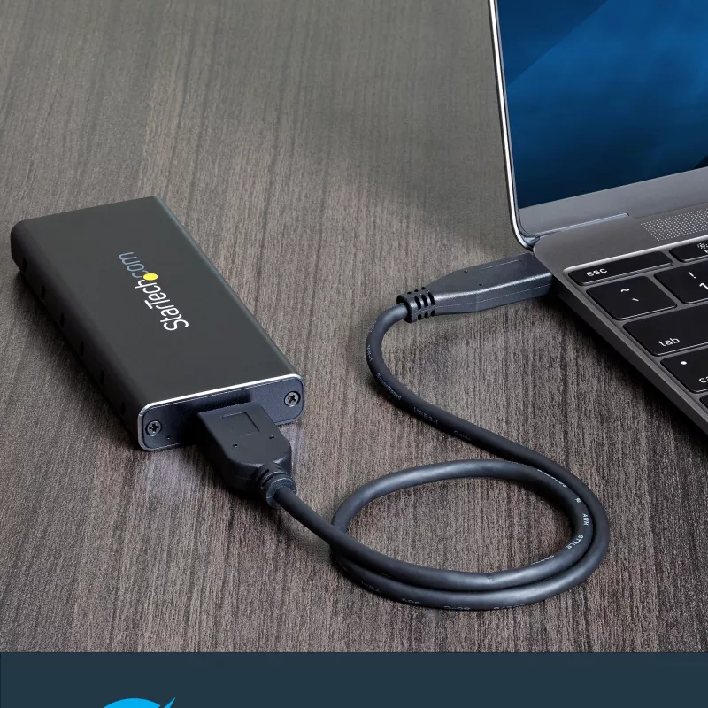 StarTech.com M.2 SSD-kotelo M.2 SATA SSD-levyille - USB 3.1 (10 Gbit/s) USB-C-kaapelilla
