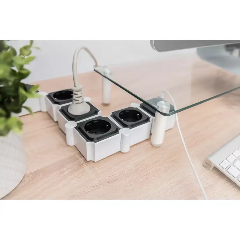 Jatkojohto Digitus joustava 4-osainen 2 USB-portilla ja kytkimellä