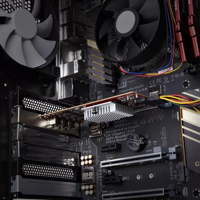 StarTech.com 4-porttinen USB Type-C PCIe -kortti, USB 3.2 10Gbps, USB-C PCI Express -laajennuskortti, 4x riippumaton USB-ohjain, Windows/Linux/macOS, TAA-yhteensopiva