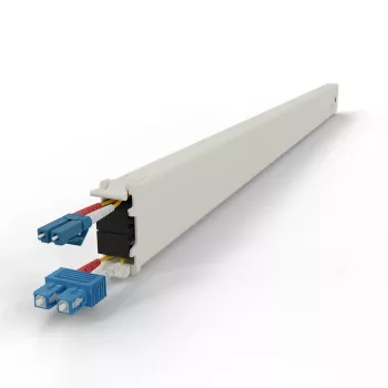 PATCHBOX .one kasetti 30RU OS2 LC-SC 1,8 m kuituoptinen kaapeli