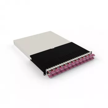 PATCHBOX PONE30OM412 InfiniBand-kuitu-kaapeli 1,8 m LC SC