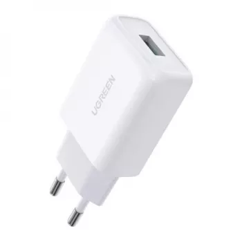 Ugreen 10133 laturi mobiililaitteille älypuhelin valkoinen USB pikalataus sisäkäyttöön