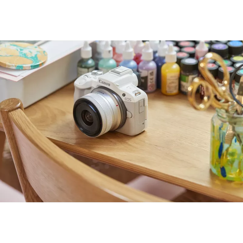 MILC-kamera Canon EOS R50 valkoinen 24,2 MP 4K Ultra HD