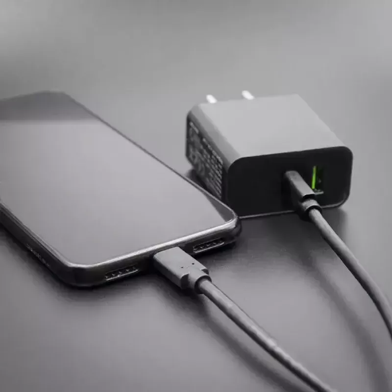 Qoltec 52352 USB-C – USB-C -kaapeli, USB 3.1, 5 Gbit/s, 2,5 m, musta