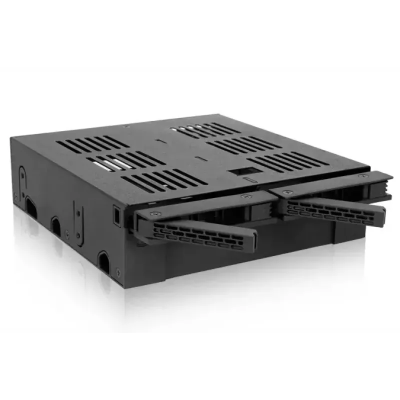 Asemakehys Icy Dock MB322SP-B