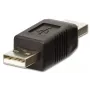 USB-sovitin Lindy USB A uros-uros-sovitin 71229