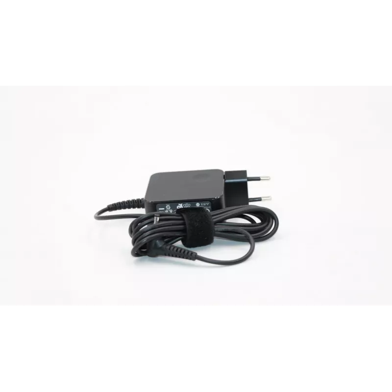 Lenovo 01FR124 virtalähde/invertteri sisäkäyttöön 45 W musta