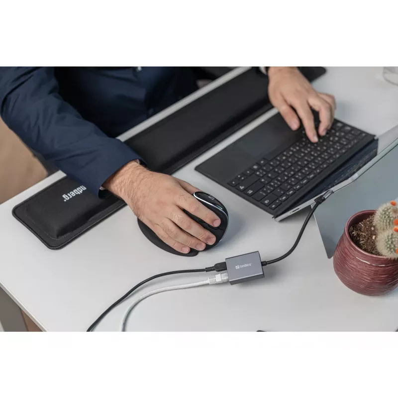 Sandberg USB-C Gigabit-sovitin PD100W USB Type-C RJ-45 1 Gbit/s harmaa