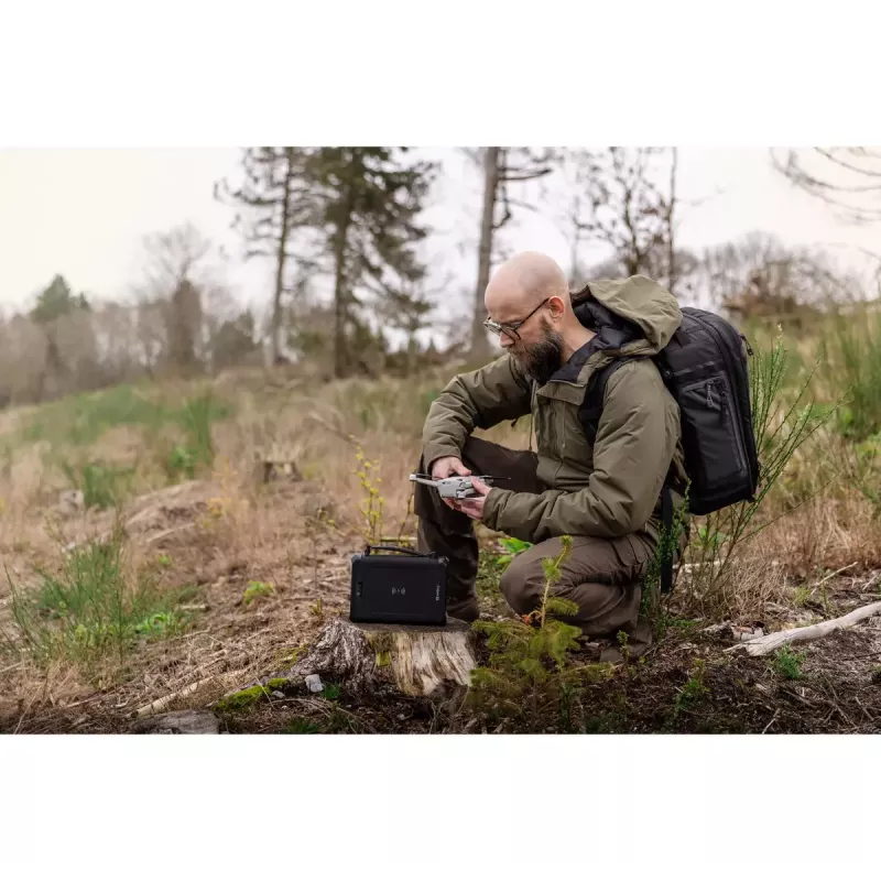 Kannettava varavirtalähde Sandberg Survivor 8in1 96000 mAh