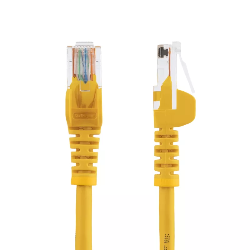 StarTech.com Cat5e Ethernet-patch-kaapeli ilman lukituskielekkeitä RJ45-liittimillä – 10 m, keltainen