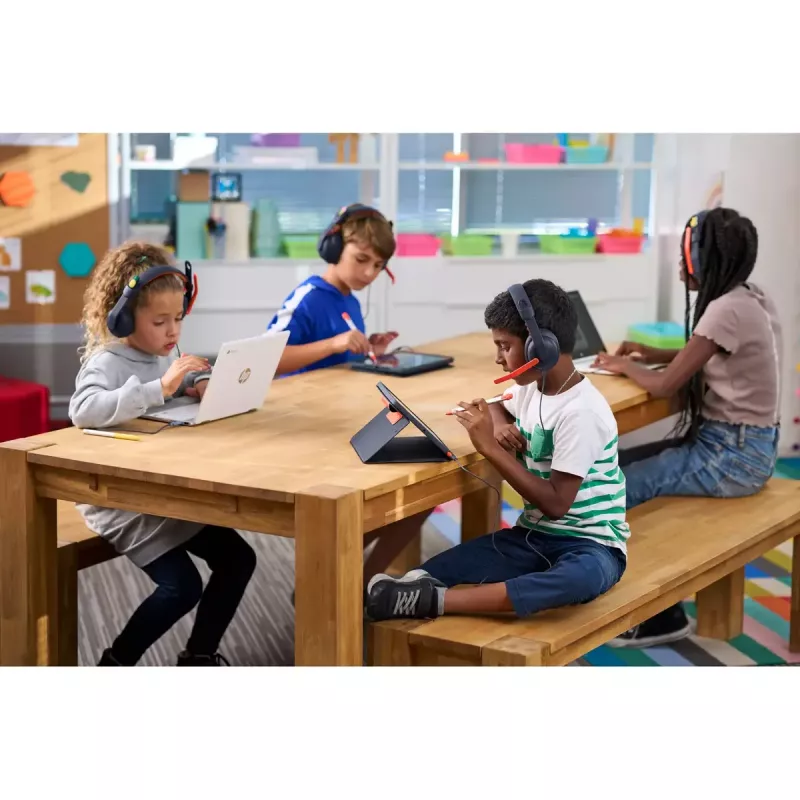 Kuulokemikrofoni Logitech Zone Learn On Ear USB-C