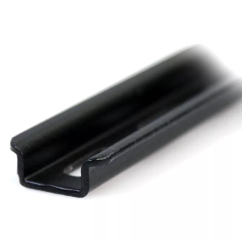 StarTech.com säädettävä rackmount-DIN-kiskokiinnityssarja top-hat-/mini-/G-kiskoille