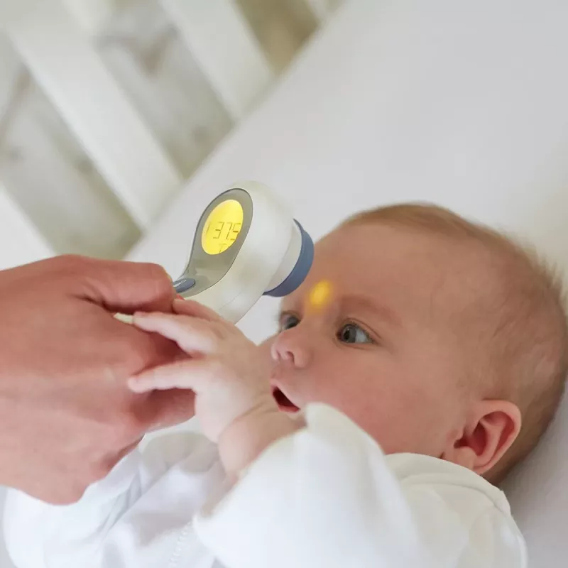 Braun BNT300WE digitaalinen kuumemittari kaukoanturimittari valkoinen otsa painikkeet