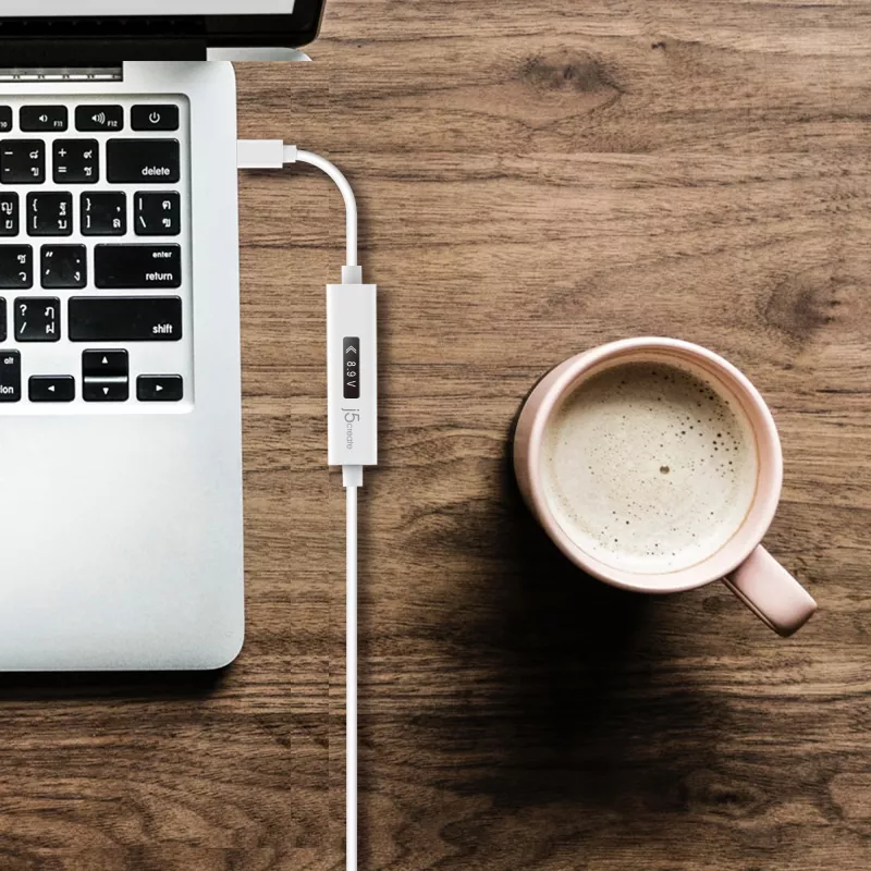 j5create JUCP14 USB-C™ 2.0 - USB-C™ -kaapeli dynaamisella OLED-tehomittarilla, valkoinen, 1,2 m