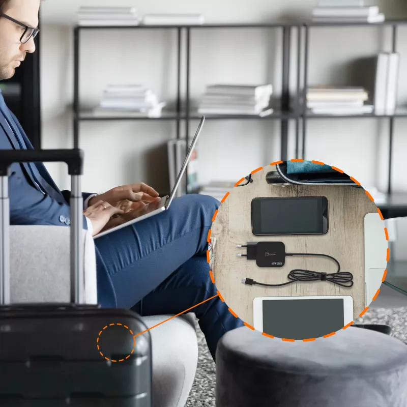 j5create JUP1565DCE3A-EN 67W GaN PD USB-C® -minilaturi 3 eri DC-pistokkeella - EU