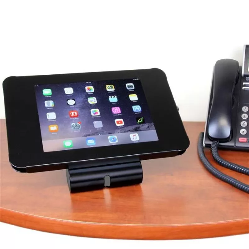 StarTech.com SECTBLTPOS lukittava tablettiteline 9,7 tuuman iPadille, pöytä- tai seinäasennus, teräs, 100 x 100 mm kiinnitys, musta