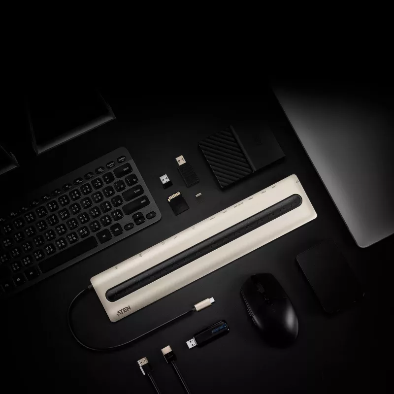 ATEN USB-C-moniporttiteli power pass-through -toiminnolla