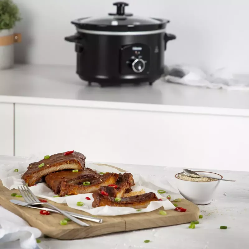 Haudutuspadat Tristar VS-3915 3,5L musta kiertosäädin 180W