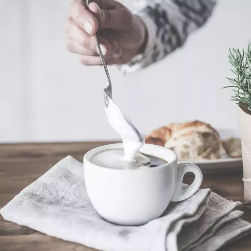 Automaattinen maidonvaahdotin Gastroback Latte Magic 42325 valkoinen