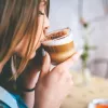 Automaattinen maidonvaahdotin Gastroback Latte Magic 42325 valkoinen