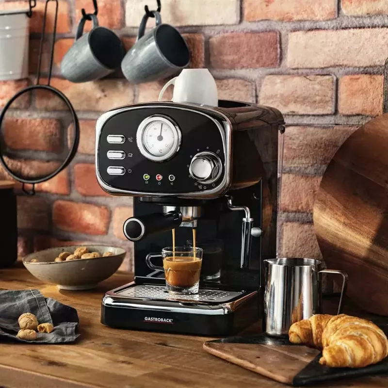 Gastroback Design Espresso Basic -espressokeitin 1,25 L 1100 W